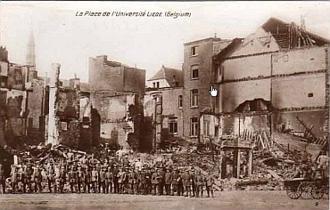 Les allemands place de l'universit  Lige