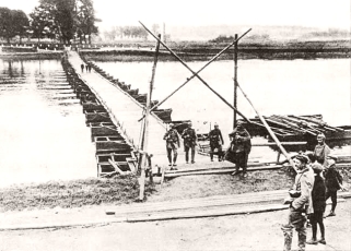 Pont permettant le passage des allemands  Lixhe