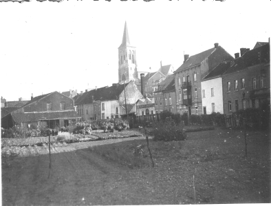 La Collgiale de Vis en 1940,archives Marc Poelmans