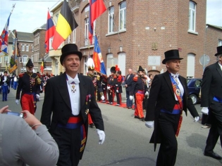 les officiers des Francs Arquebusiers dans les rangs des Arbaltriers