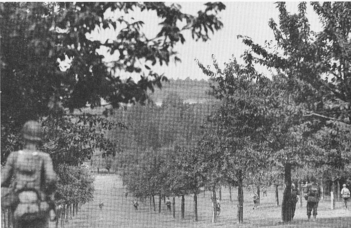 Les américains en patrouille près de Maestricht le 13 septembre 1944