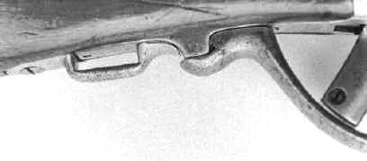 Fusil Comblain, dtail de l'arrt de pontet