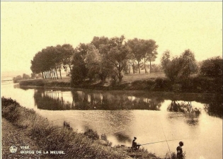 L'le Quaden, derriere le barrage et le pont de Vis