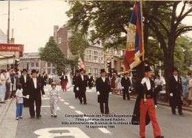 Drapeau des Dames, les Francs Arquebusiers aux crmonies d'hommage  St Hadelin en 1988