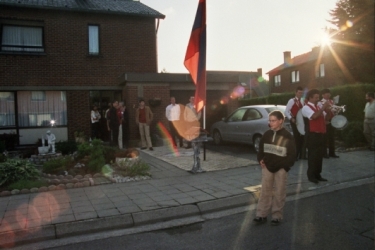 Le Rveil des Francs Arquebusiers par l'harmonie Ste Ccile d'Eben en juillet 2005