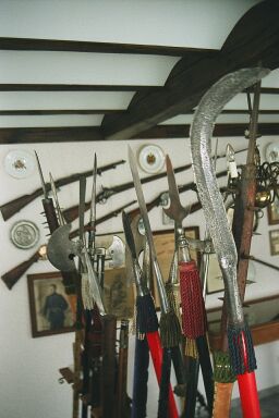 ratelier d'armes d'hast du musée