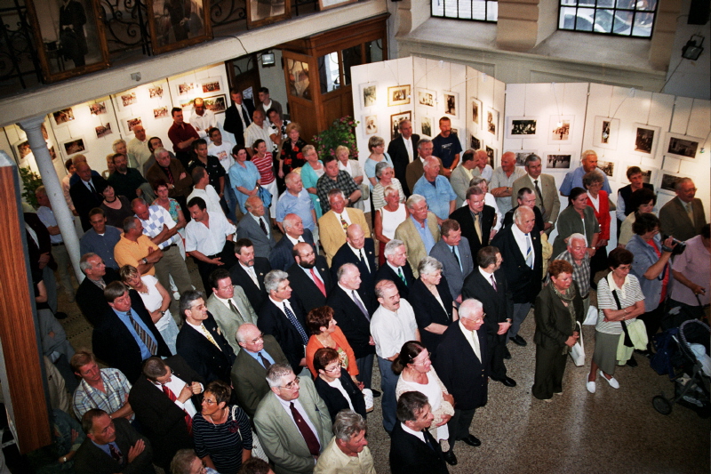 425e anniversaire, le public coute la chorale Csar Franck