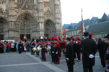 Les Francs devant la Cathdrale St Gatien