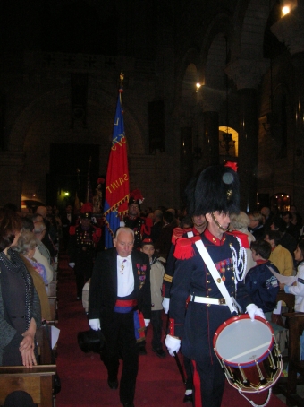 Les Francs Arquebusiers dans la Basilique St Martin  Tours